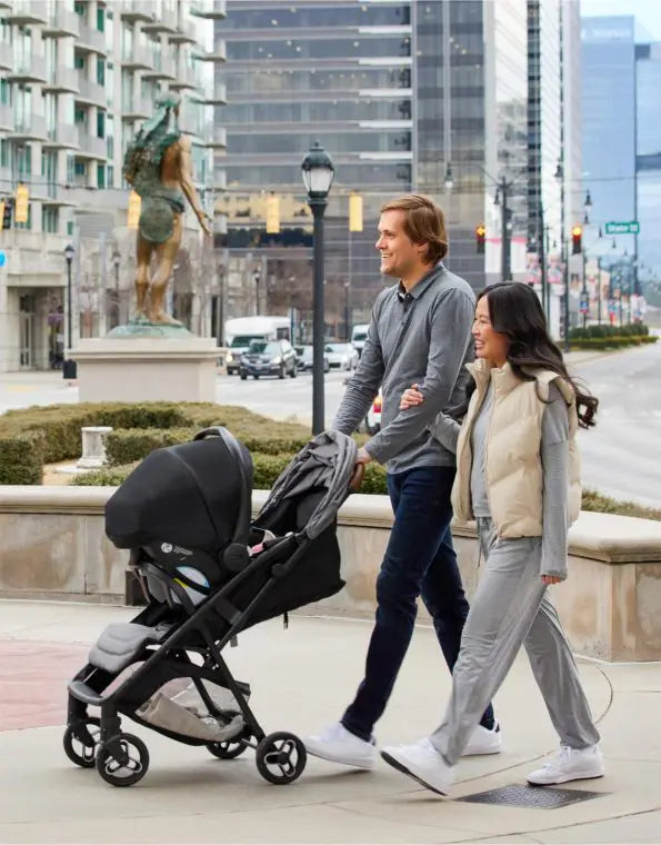 # GRACO CARRITO PASEO ULTRACOMPACTO READY2JET - HAINES R.N-22KG - GR 2209077 - 189403