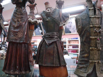 DECORACION DECORACION LUJOSO DE ESCULTURAS