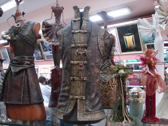 DECORACION DECORACION LUJOSO DE ESCULTURAS