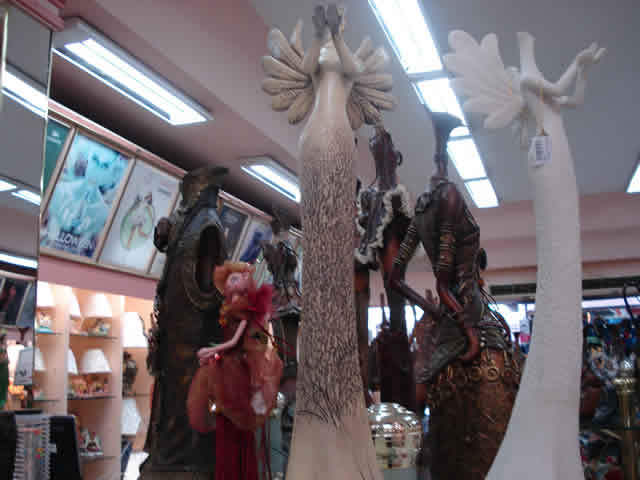 DECORACION DECORACION LUJOSO DE ESCULTURAS