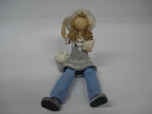 RESINA DECORACION COLECCIÓN MUÑECA NIÑA EN LA PLAYA