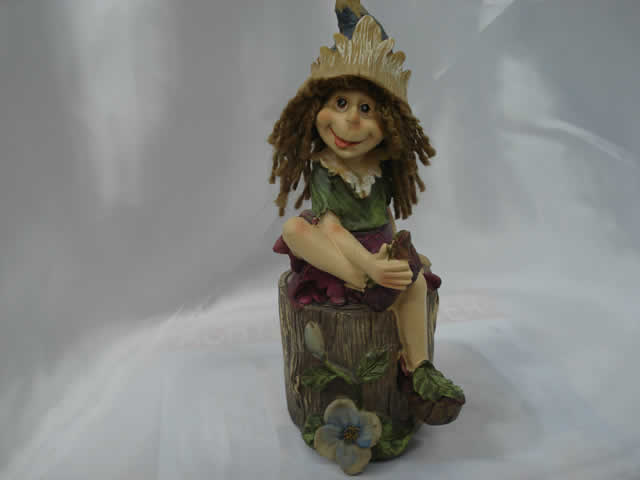 RESINA DECORACION COLECCION MUÑECA Y MUÑECO EN LA GRANJA