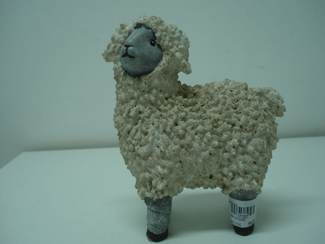 RESINA DECORACION COLECCION MUÑECA Y MUÑECO EN LA GRANJA