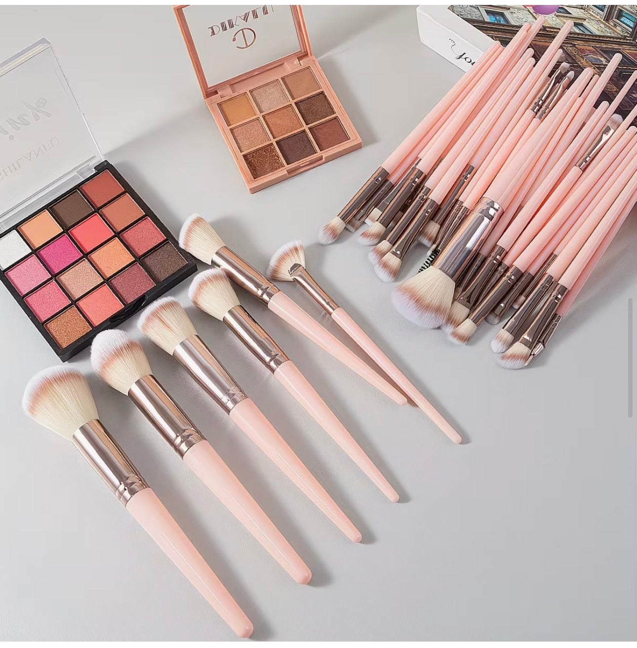 SET PROFESIONAL DE 30 PINCELES DE MAQUILLAJE ✨