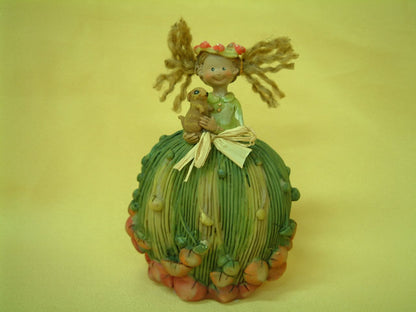 RESINA DECORACION COLECCION MUÑECA Y MUÑECO EN LA GRANJA